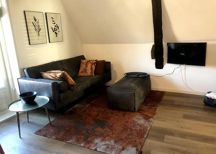 Lovely Upstairs Apartment In The Heart Of Middelburg