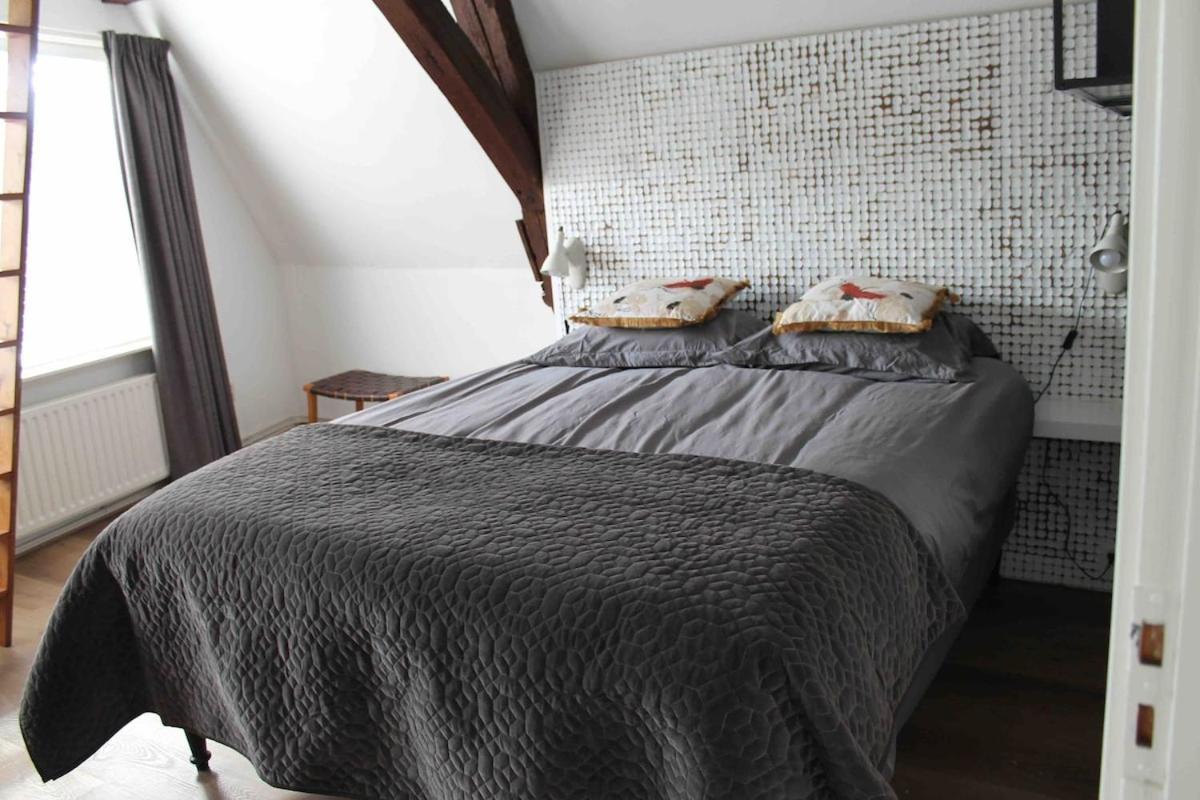 Lovely Upstairs In The Heart Of * Middelburg
