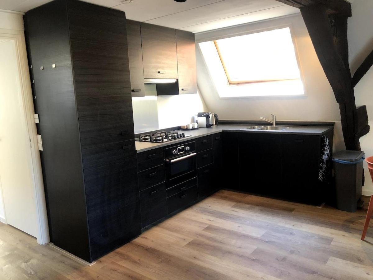 Lovely Upstairs In The Heart Of Appartement *